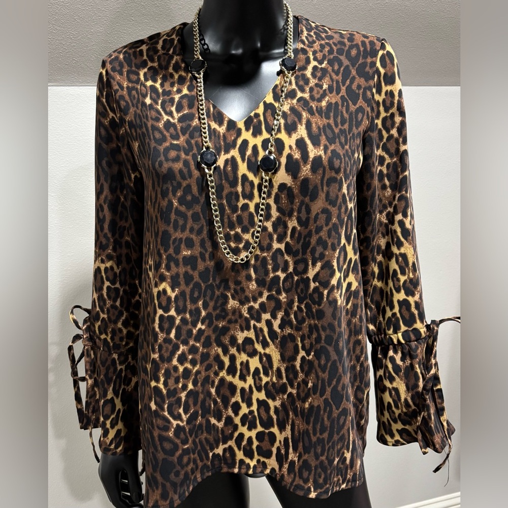 New Iman leopard print lightweight blouse tie sleeves tunic length small xs nwt